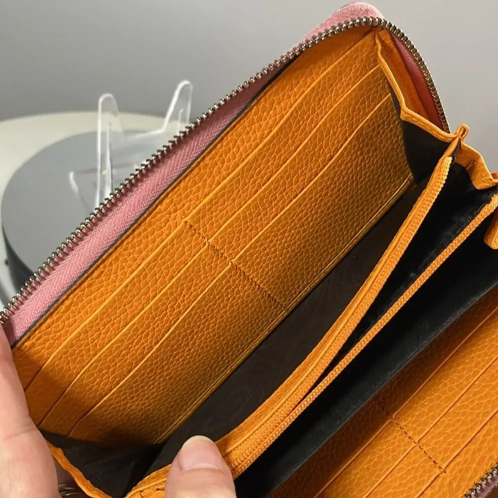 GUCCI Japan Exclusive Pink & Orange Leather Bamboo Zip Long Wallet $950 COA EUC - Picture 6 of 16